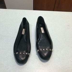 Balenciaga round-toe ballet flats
